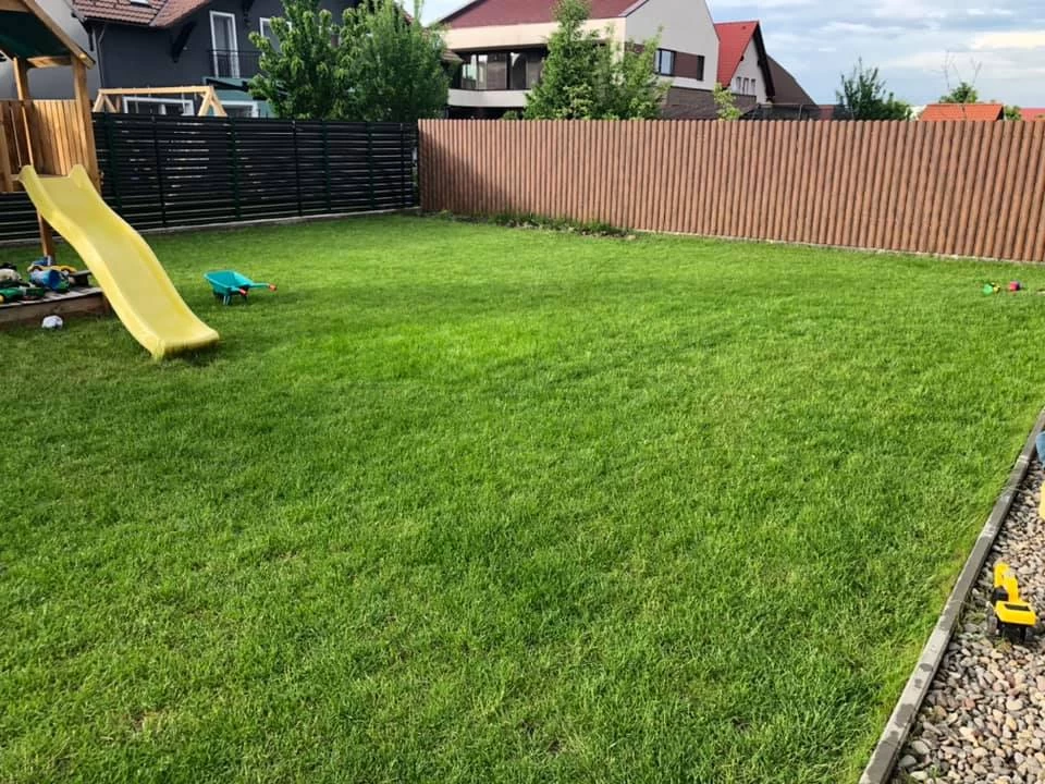 Ingrasamant gazon primavara sau toamna SLOW GREEN